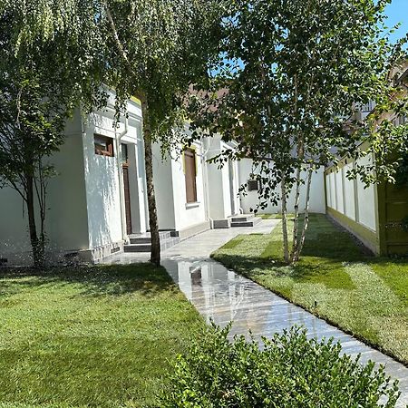 Jmr Royal -Luxury Rooms & Private Sauna Constanta Exterior photo