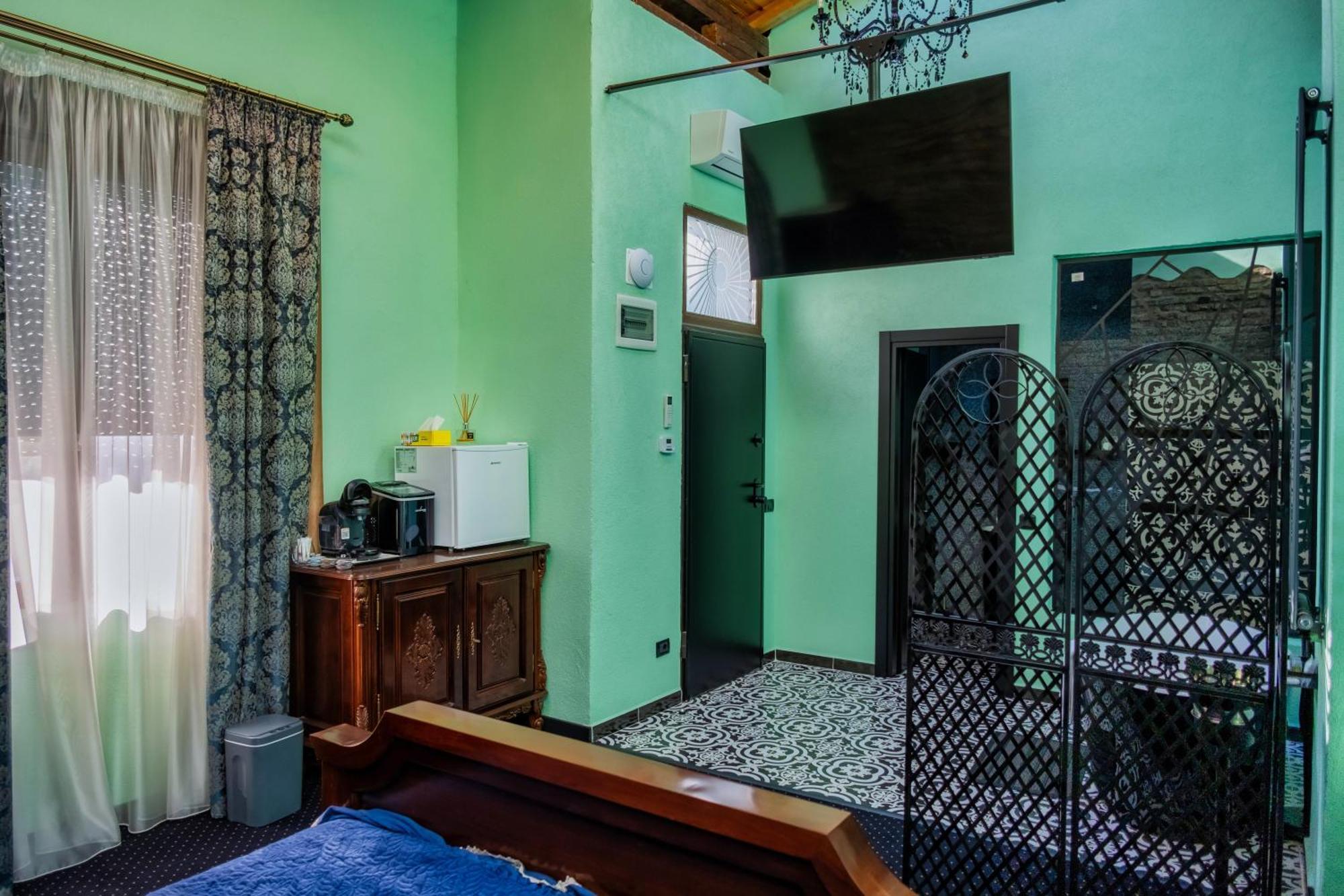 Jmr Royal -Luxury Rooms & Private Sauna Constanta Exterior photo