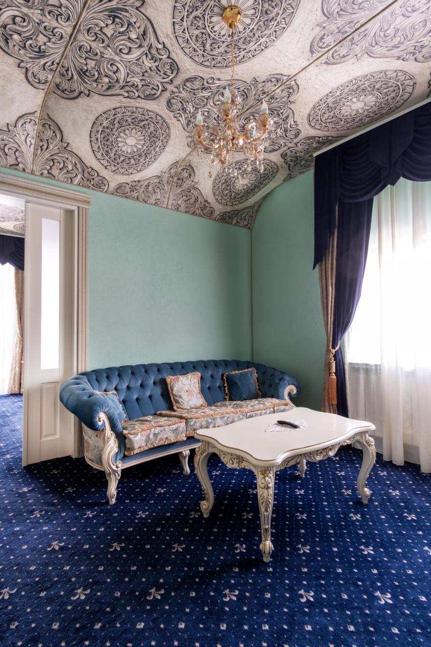 Jmr Royal -Luxury Rooms & Private Sauna Constanta Exterior photo